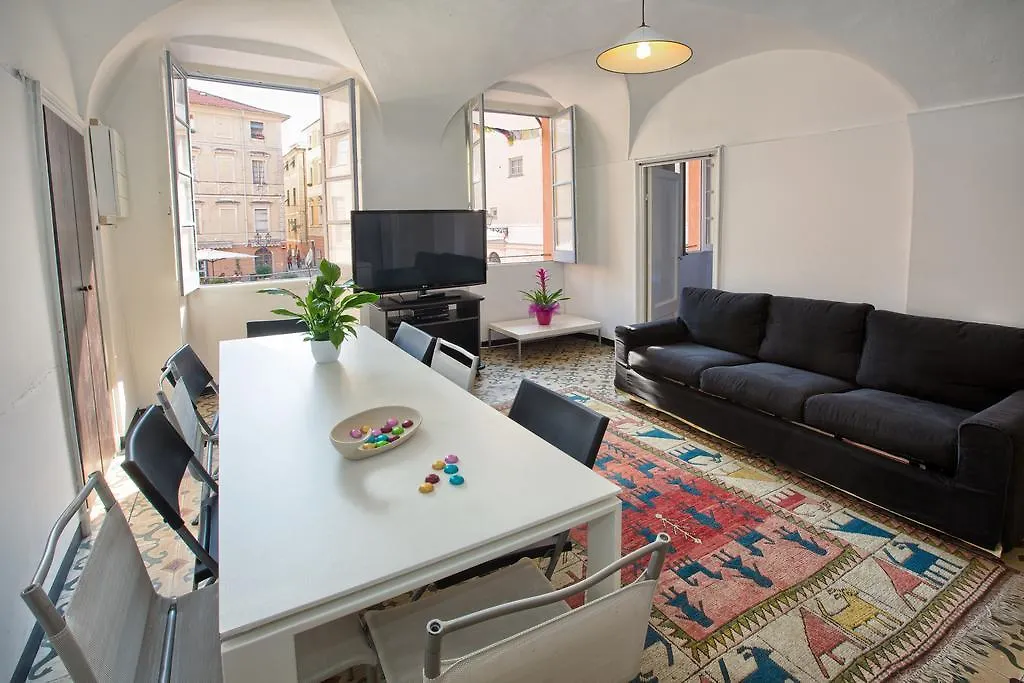 Casa Del Borgo Apartment Finale Ligure